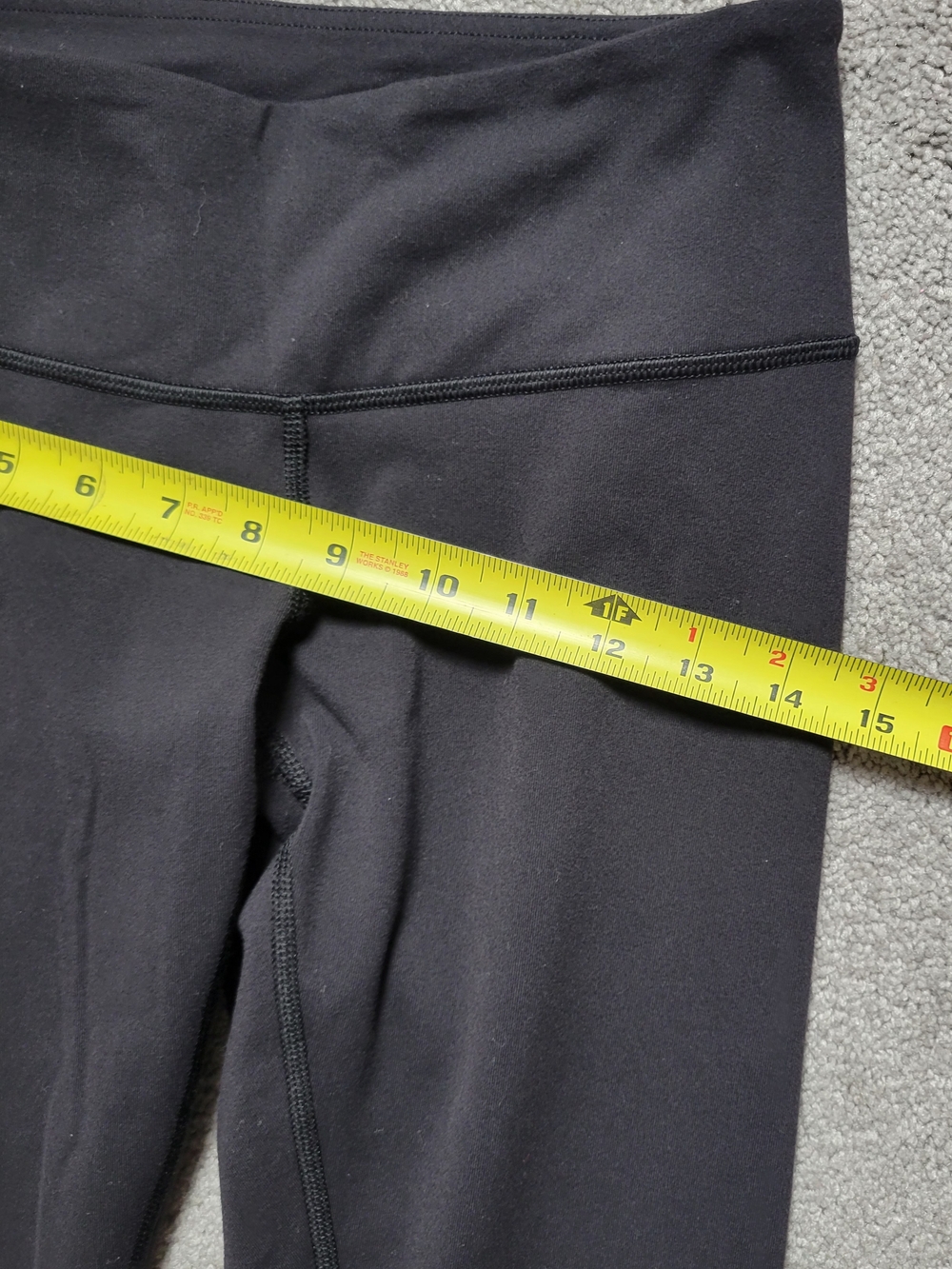 Lululemon Align High-Rise V-Waist Leggings Black Size 6 - Picture 7 of 7